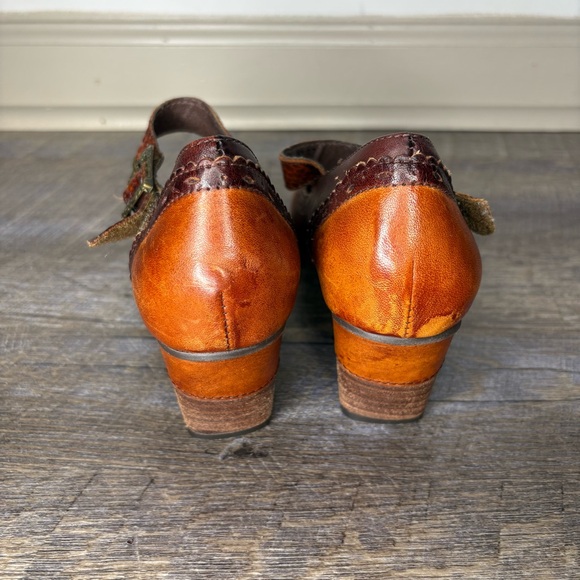 Lartiste spring step Ostentatious Mary Jane pump leather boho - Picture 7 of 10